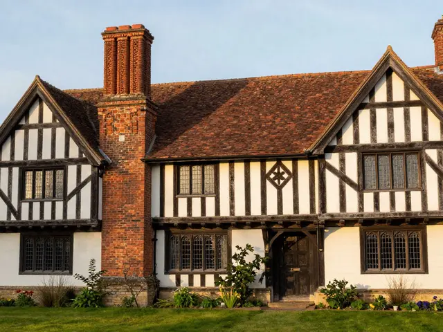 Tudor Architecture: Defining Features, History, and Modern Revivals